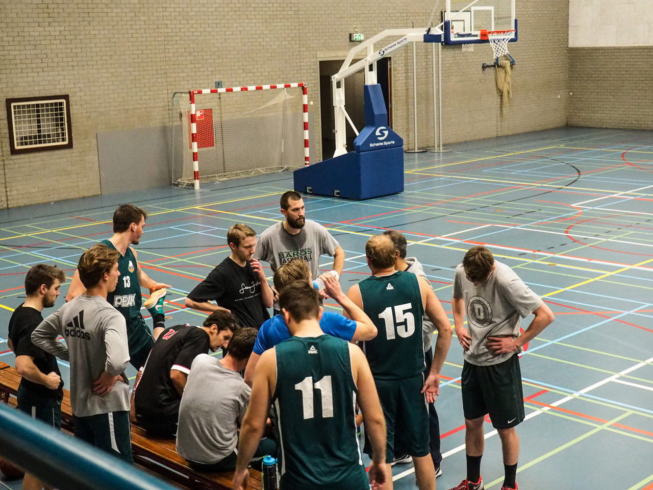 Baros tegen Punch Delft teambespreking