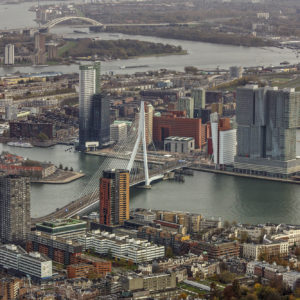 Rotterdam onbewolkt Peter Elenbaas 6