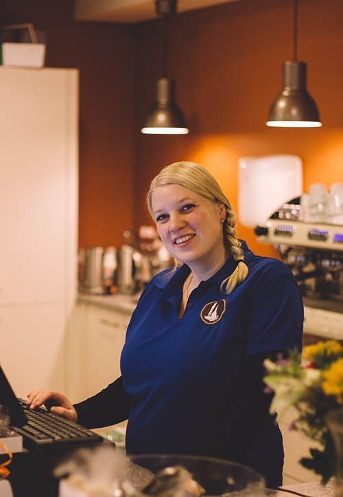 celeste-andeweg-barista-koffiezaakje-koffie-cappuccino-taart-3