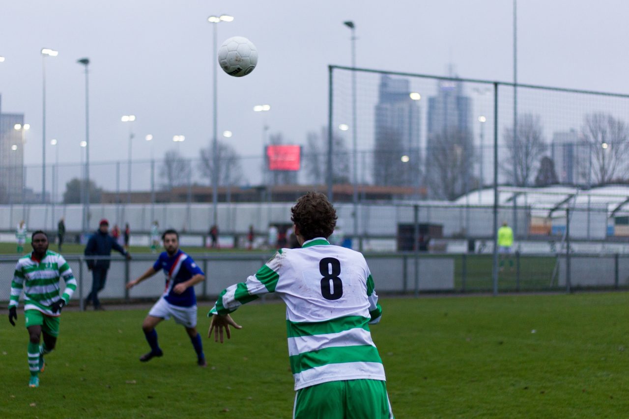 antibarbari-charlois-november-voetbal-3