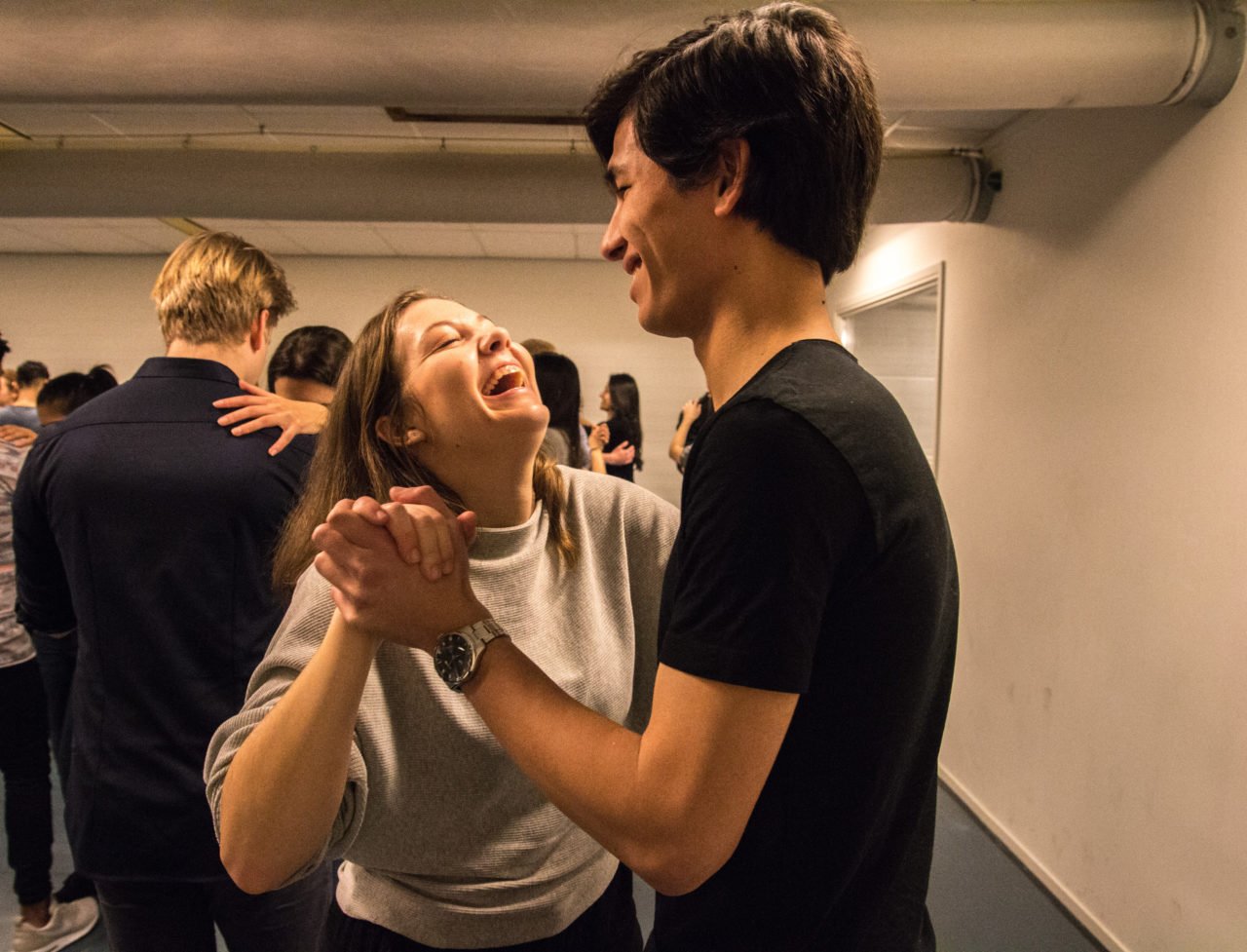 Salsa dansen Erasmus Dancing Society groep