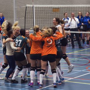 Erasmus Volley Dames kampioen City Bril Krimpen 3