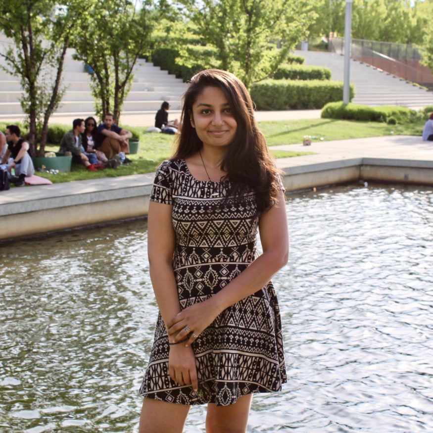 Mahima Kathuria (19), IBA-student uit India