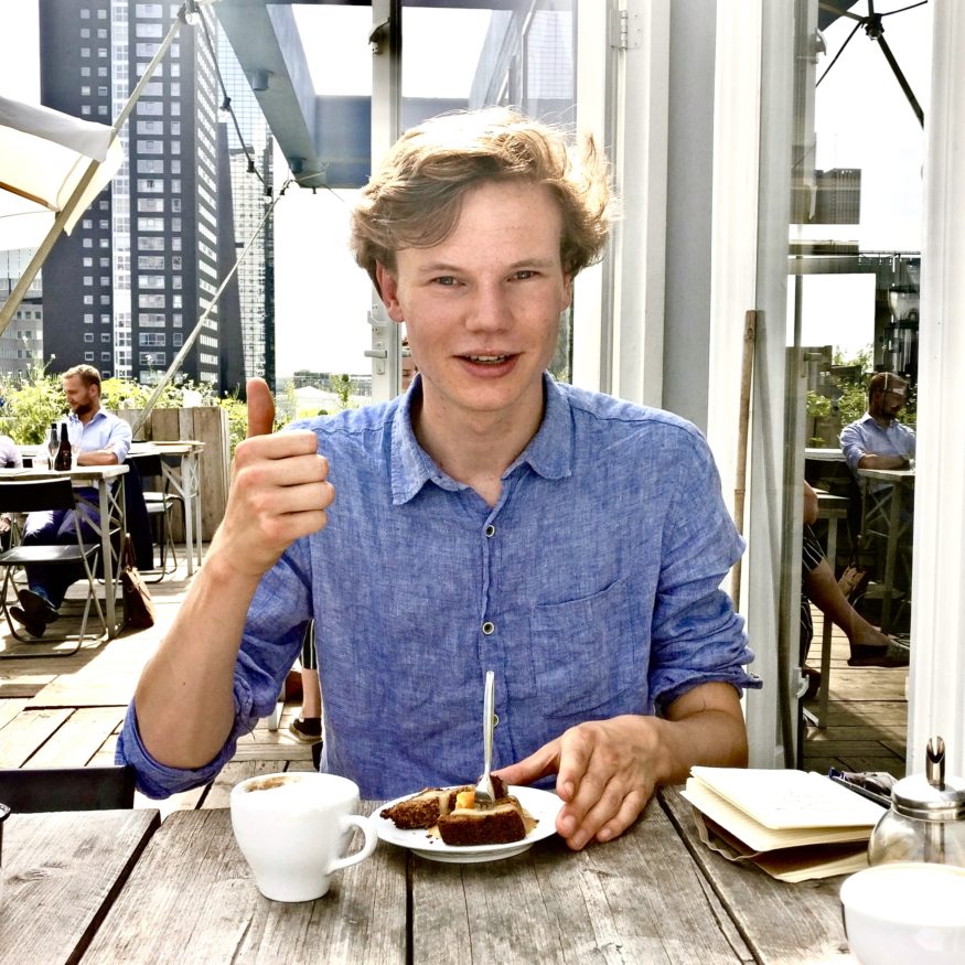 Job Zomerplaag schieblock op het dak terrasrecensie