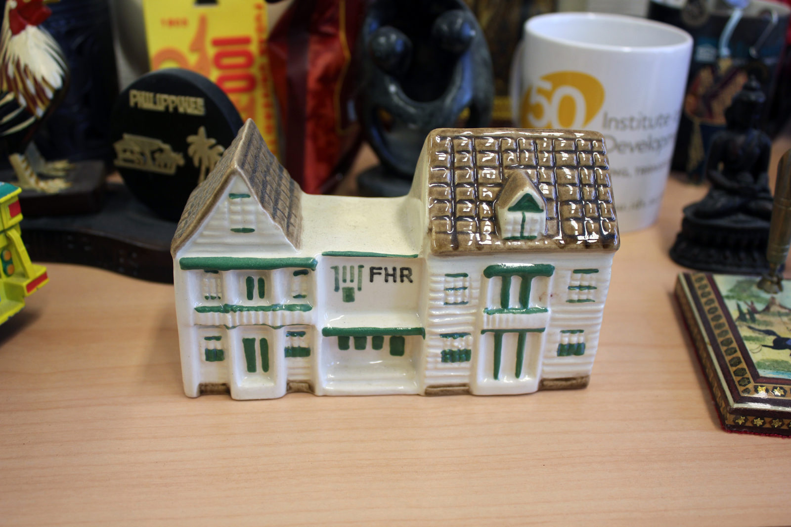 Wil Hout FHR surinaams herenhuis