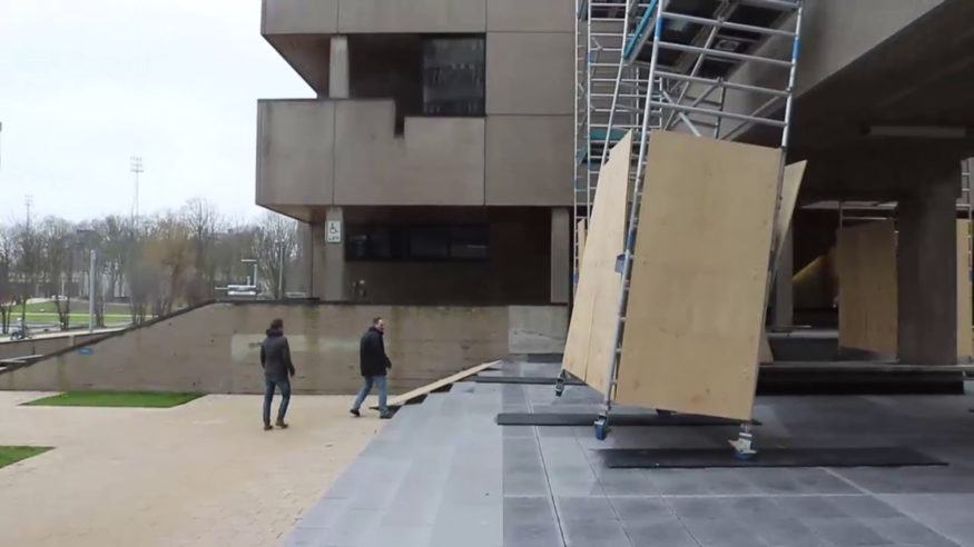 steiger-omgewaaid-bij-van-der-mandele-storm-schade