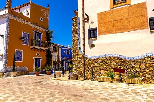 Borgo Parrini, opera d'arte a cielo aperto