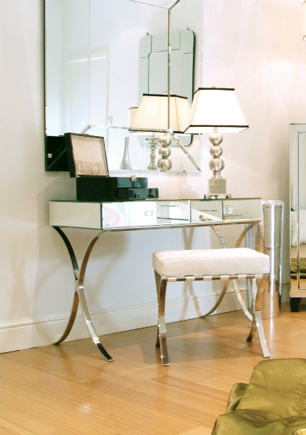 Dressing Table, Sweetpea & Willow £645.00