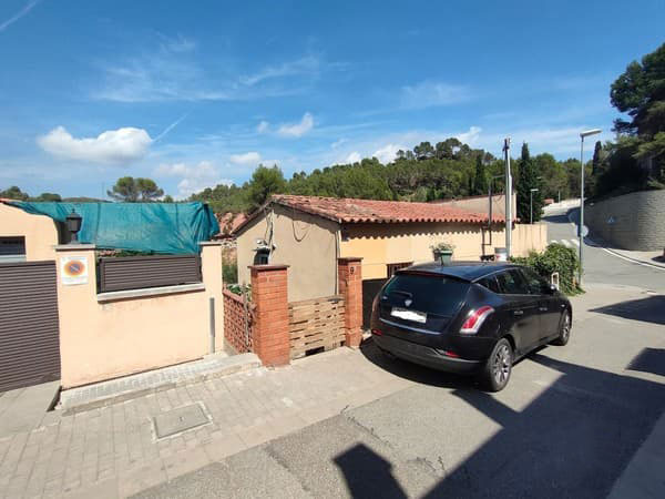 Piso en venta en Castellbisbal, Barcelona, Pasaje Ermita, 122.000 €, 2 habitaciones, 1 bao, 73 m2