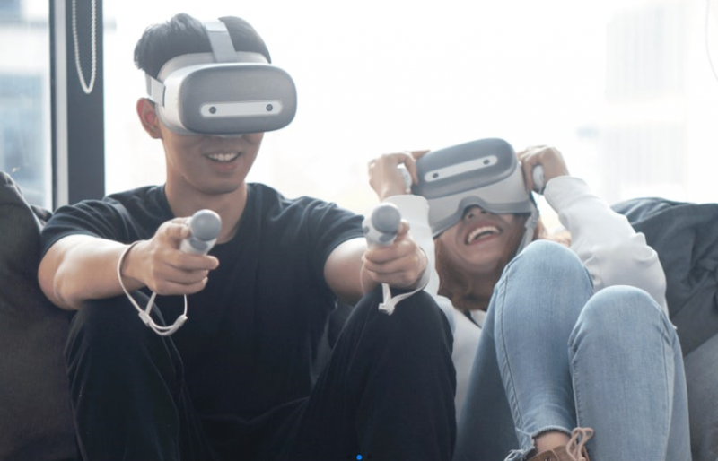 Shadow VR, premier contact