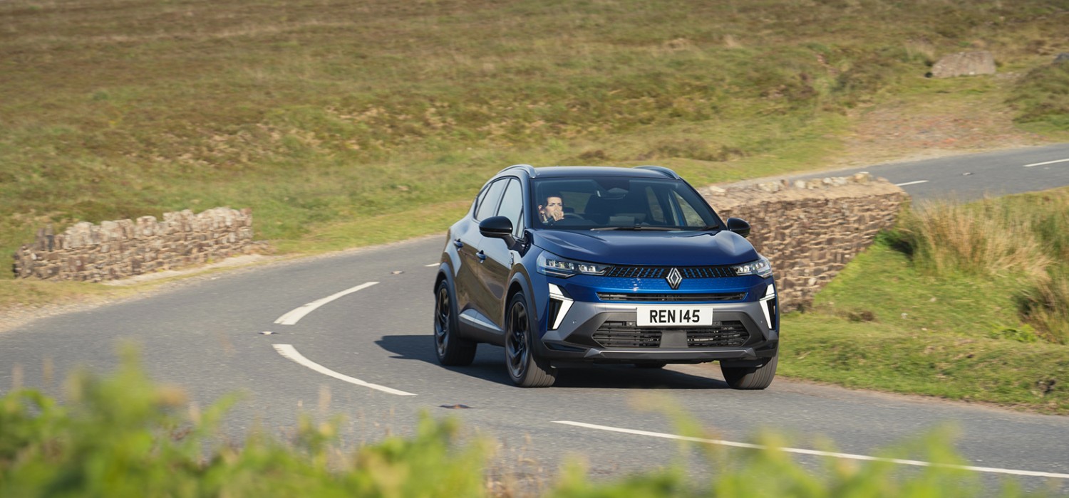 Renault Captur e-tech hybrid esprit Alpine 145hp