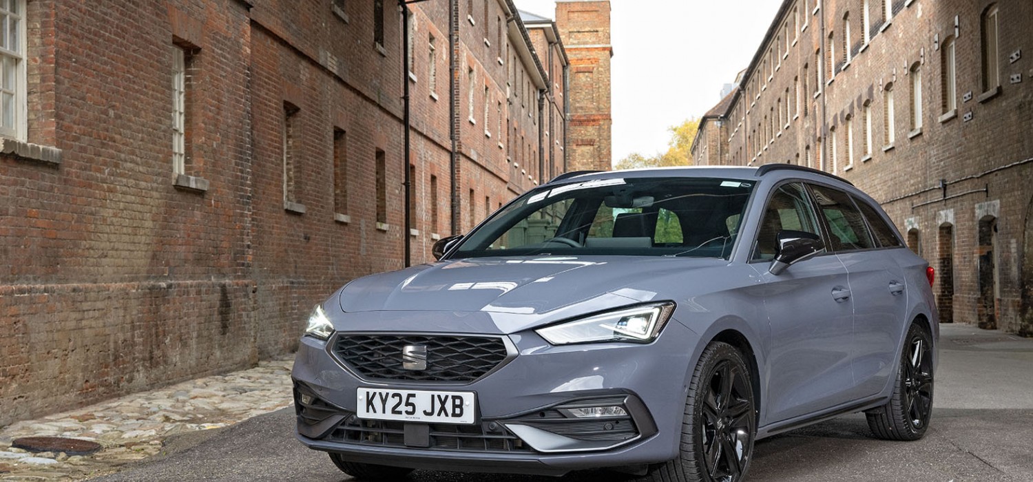 SEAT Leon Estate FR Black Edition