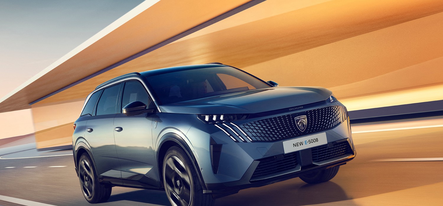 New E-5008 revealed by Peugeot