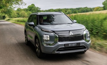 Mitsubishi Outlander PHEV Diamond