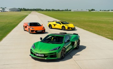 Right-hand drive for Corvette in UK