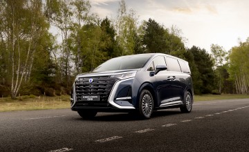 DENZA confirms D9 seven-seat prices