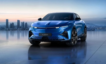 Alpine reveals all-electric A390 fastback