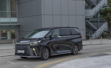 Lexus LM 350h Standard 2WD