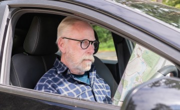 Paper maps beat sat nav for millions
