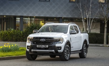 Ford Ranger Wildtrak PHEV automatic