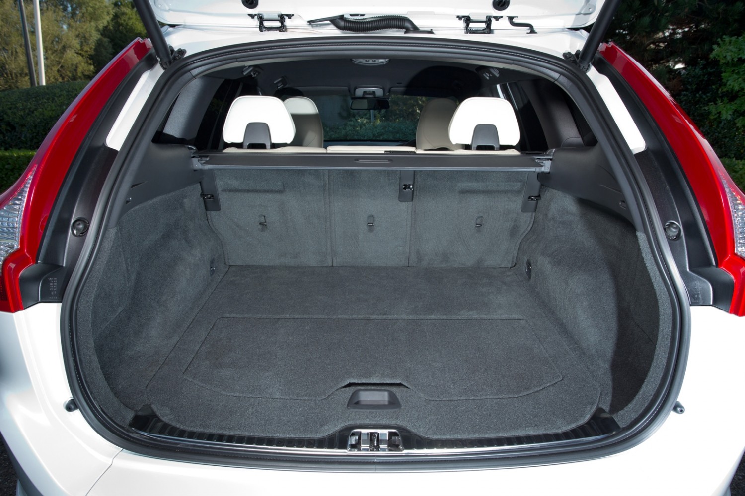 Volvo XC60 Used Car Review Eurekar