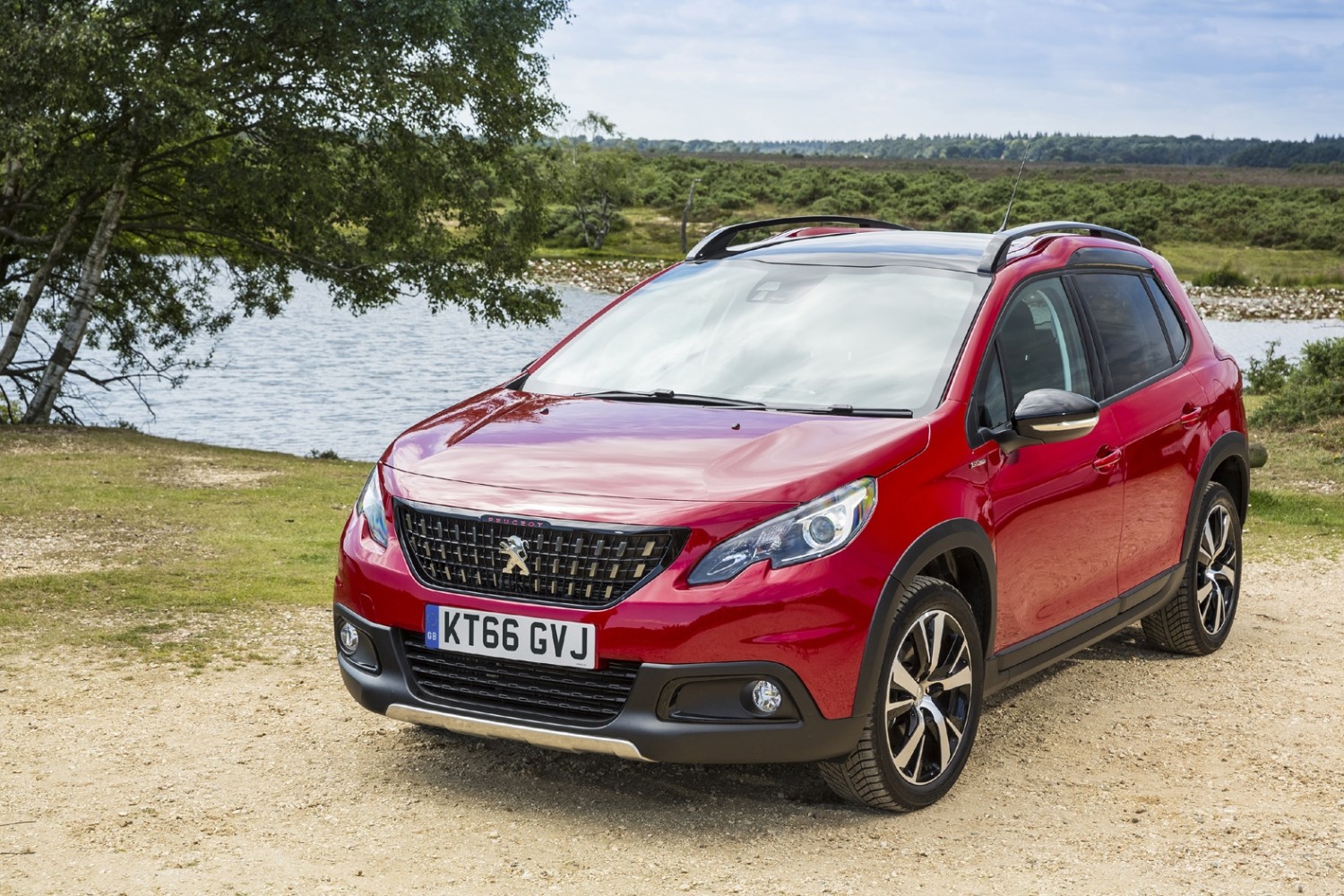 Peugeot 2008 GT Line PureTech 130 | Eurekar