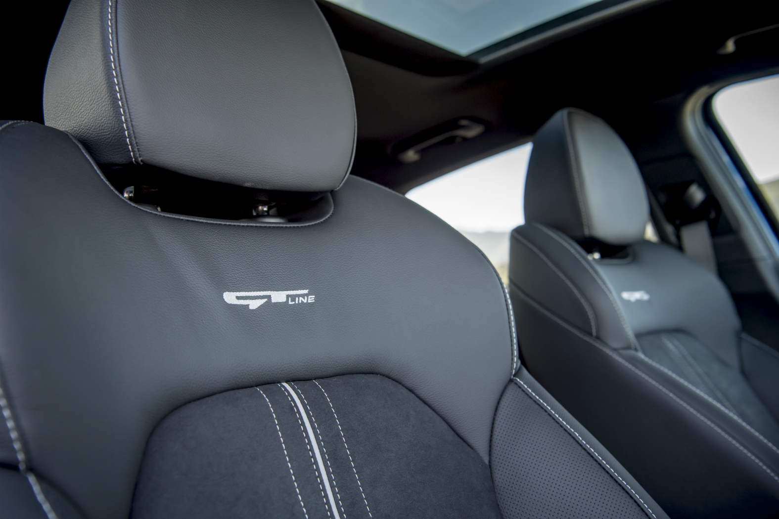 Kia Proceed 1 4 T Gdi Gt Line S Eurekar