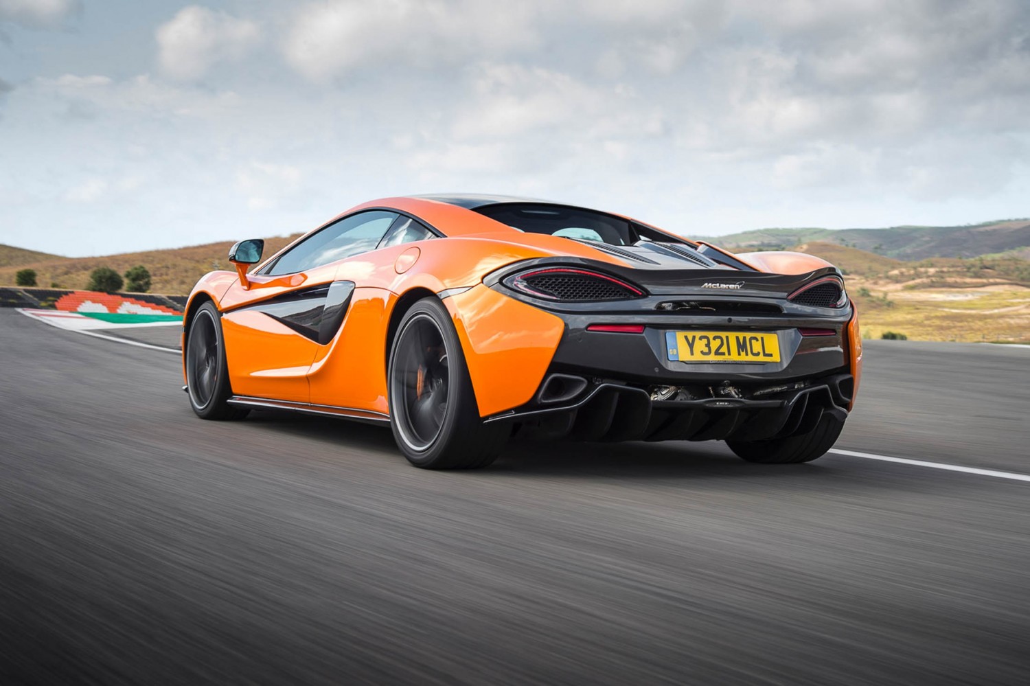 570s mclaren характеристики
