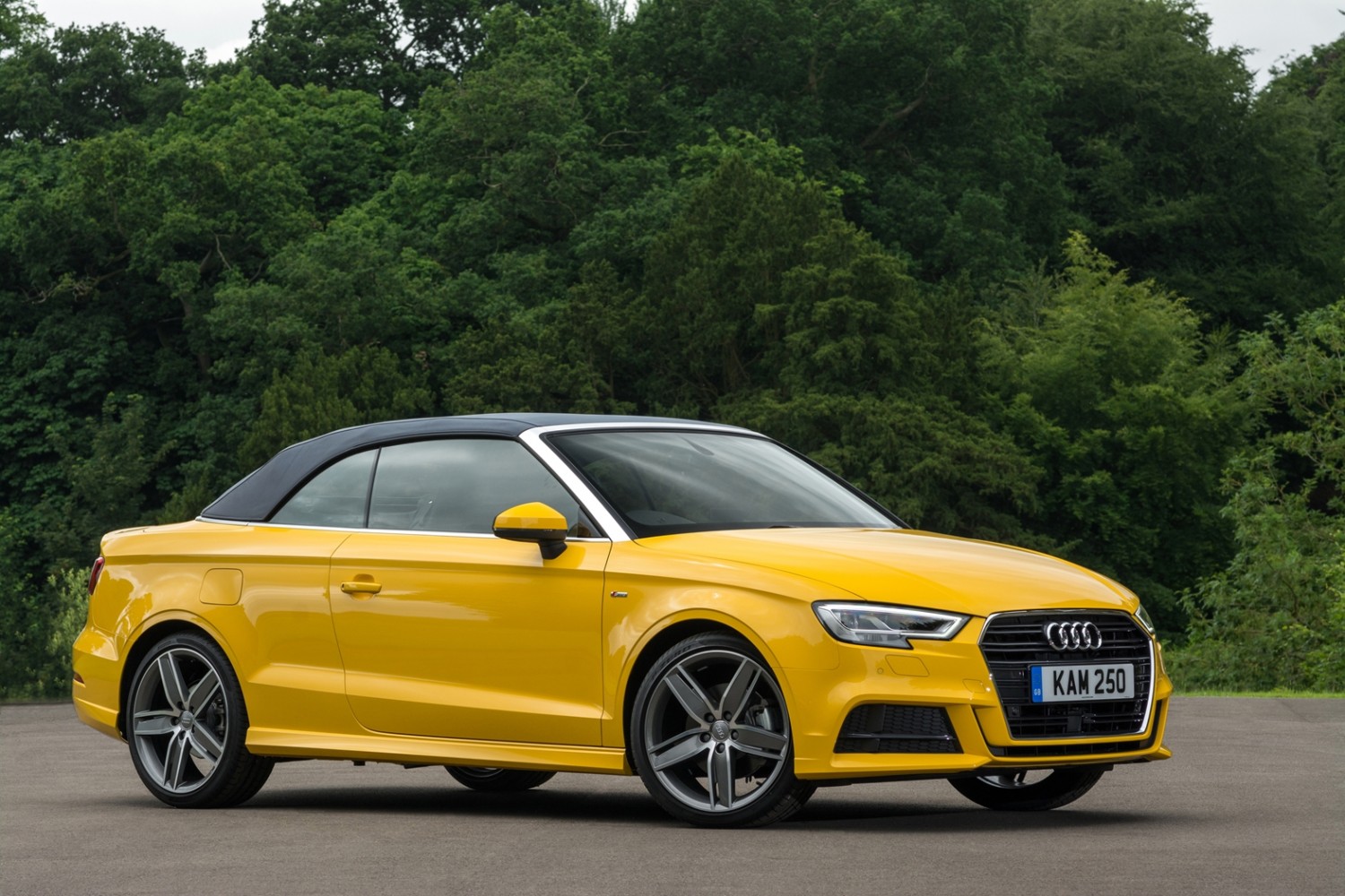 Audi A 3 S Line Convertible 2016