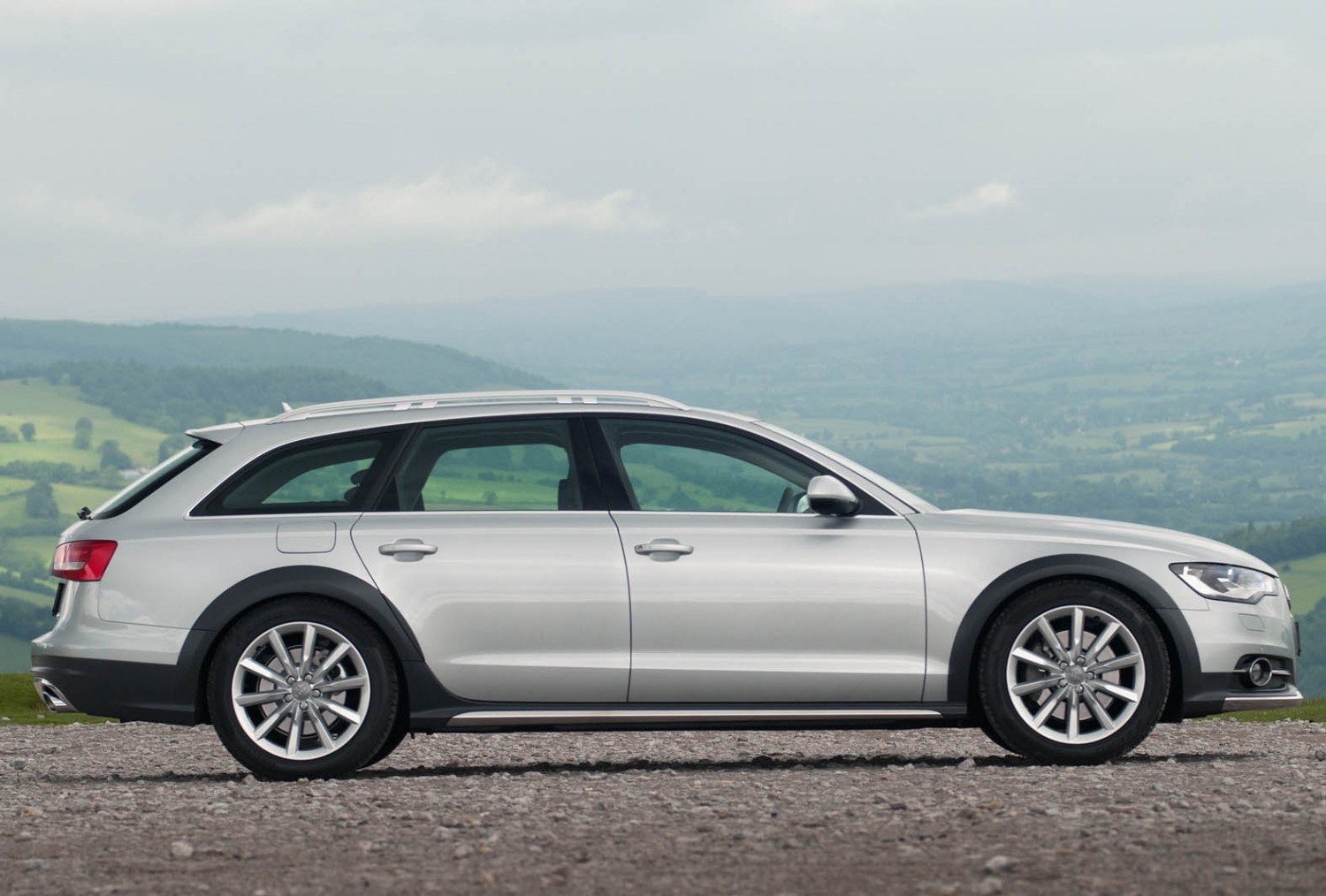 Audi A6 allroad quattro 3.0 BiTDI | Eurekar