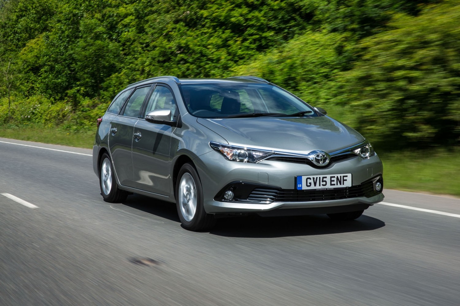 Toyota Auris Design 1.2 Sports Tourer Eurekar