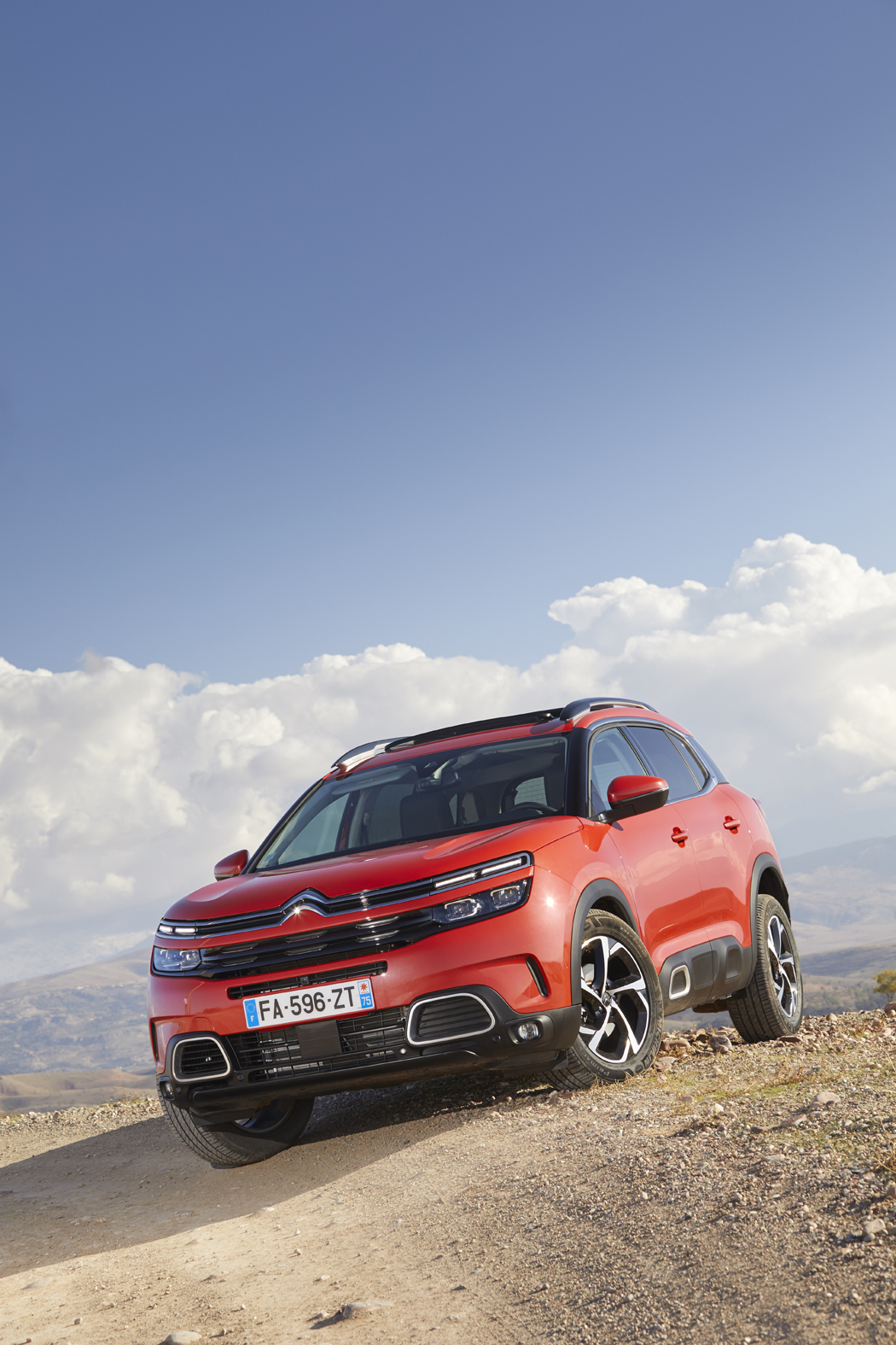 C5 Aircross оранжевый