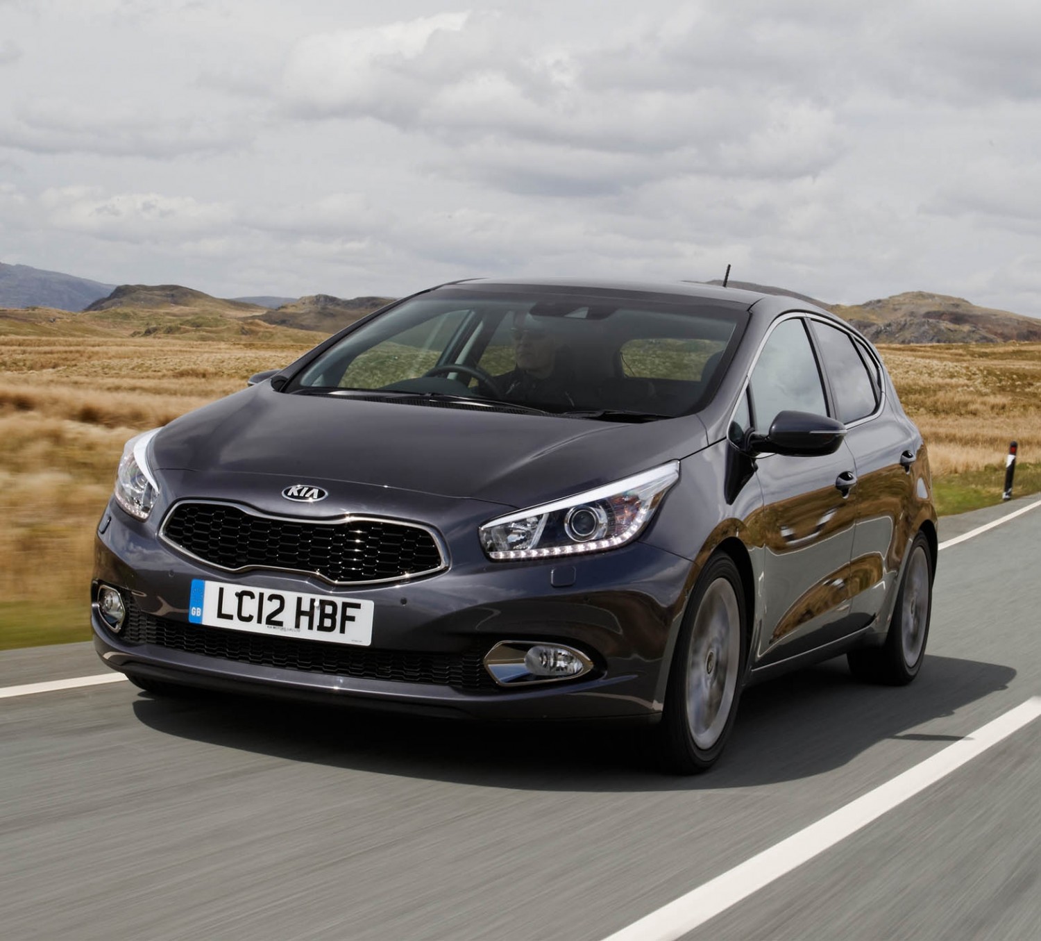 Kia cee d универсал