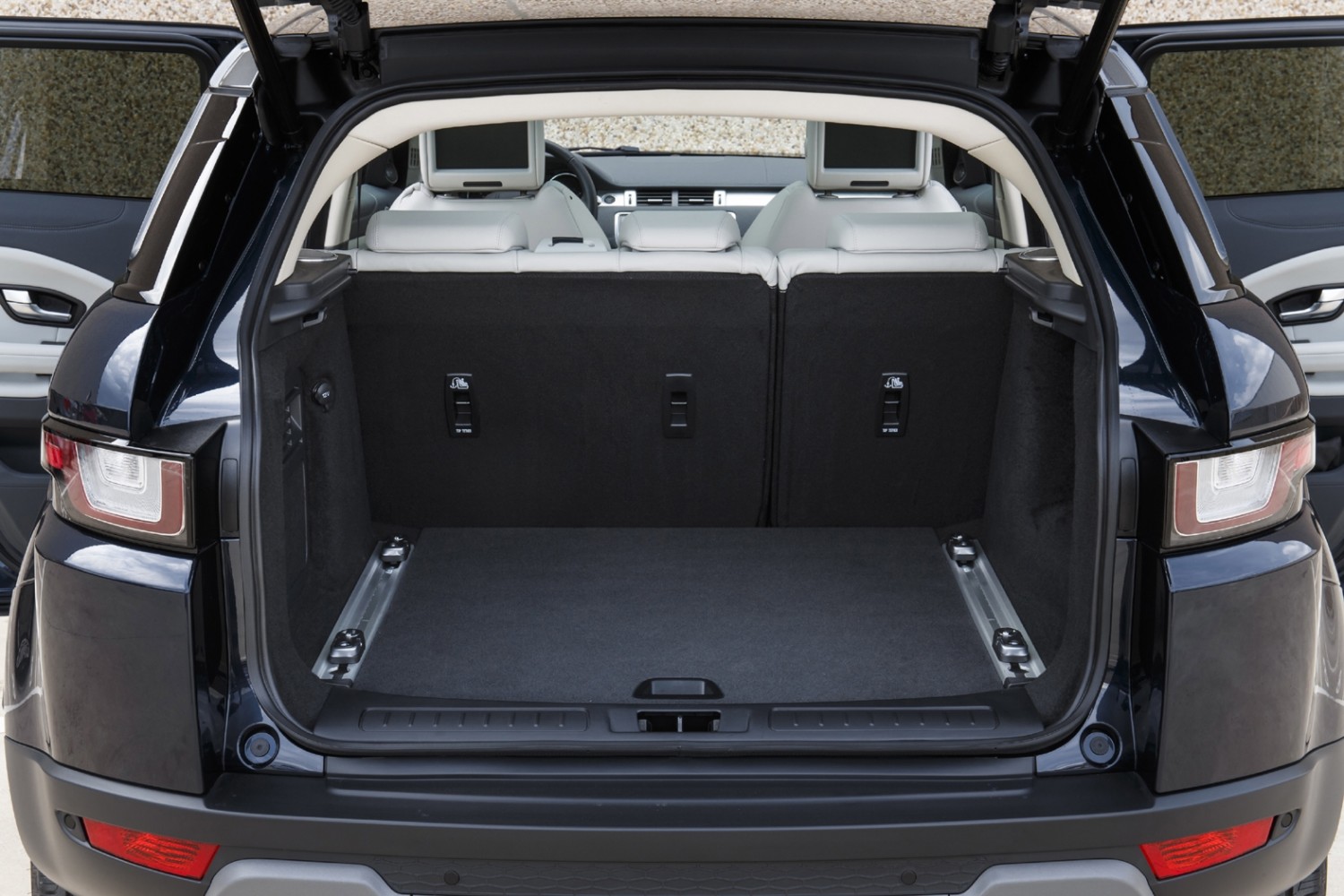 Range Rover Evoque 2015 Review Eurekar