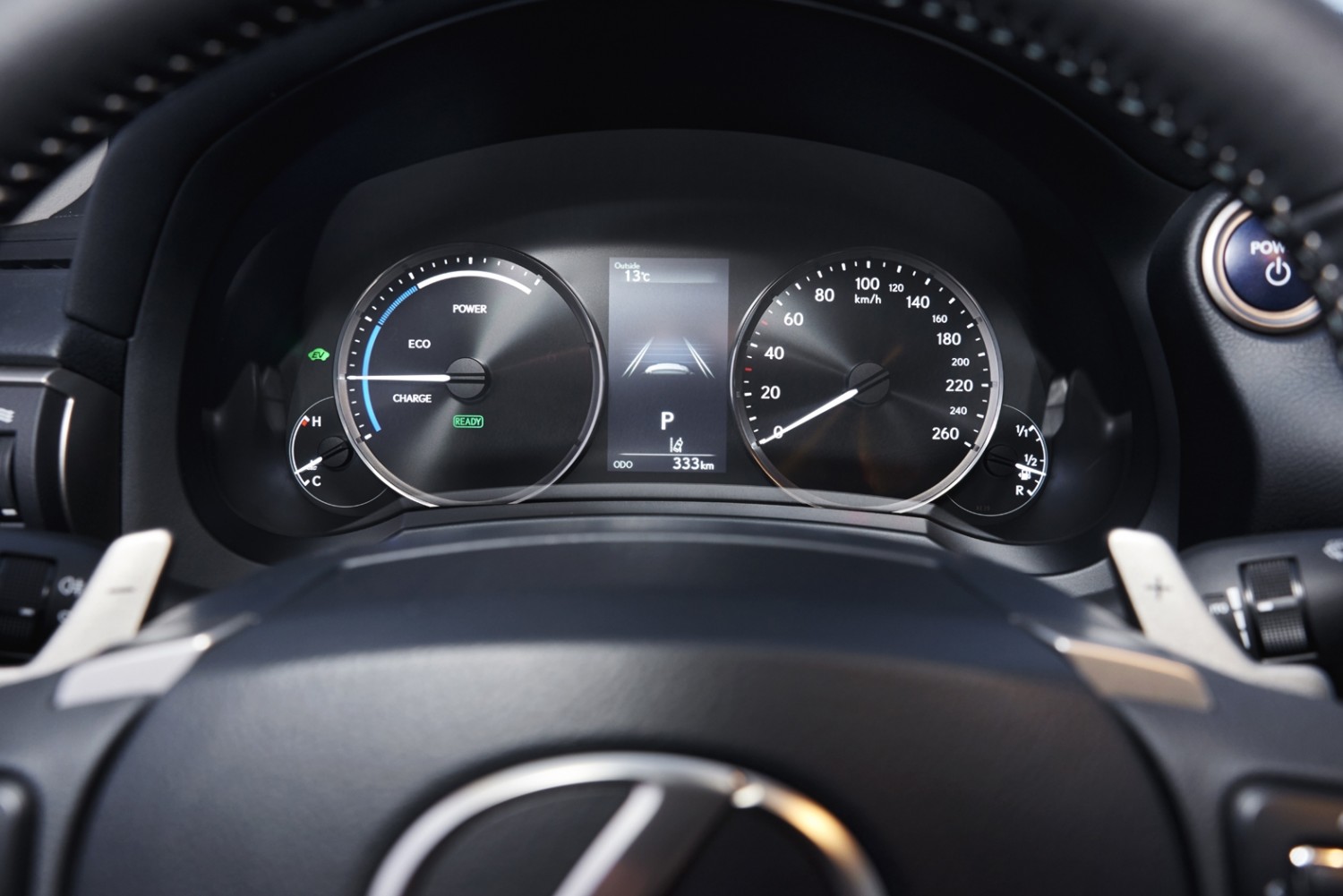 Lexus is приборка