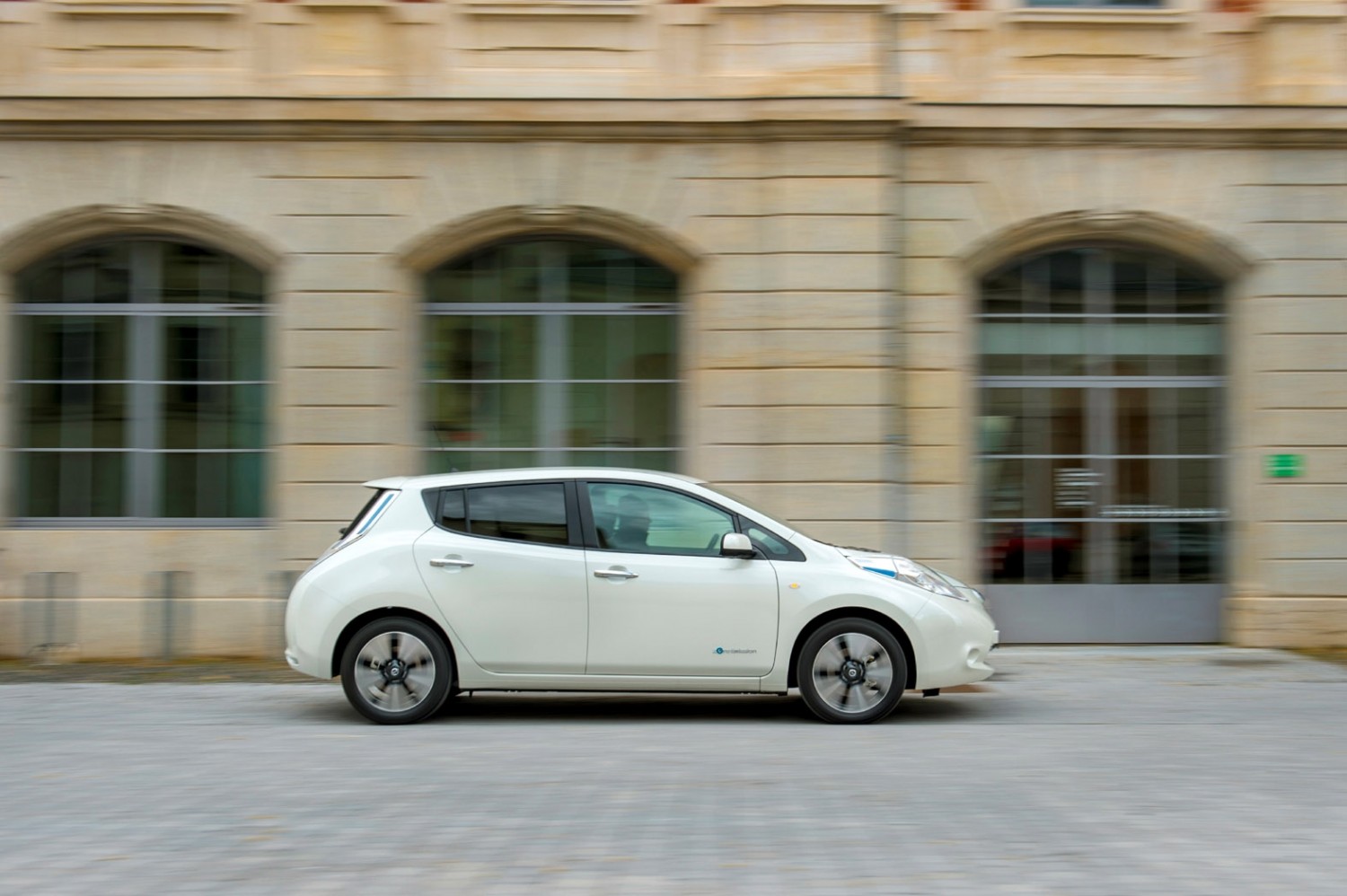 Nissan leaf 30kw