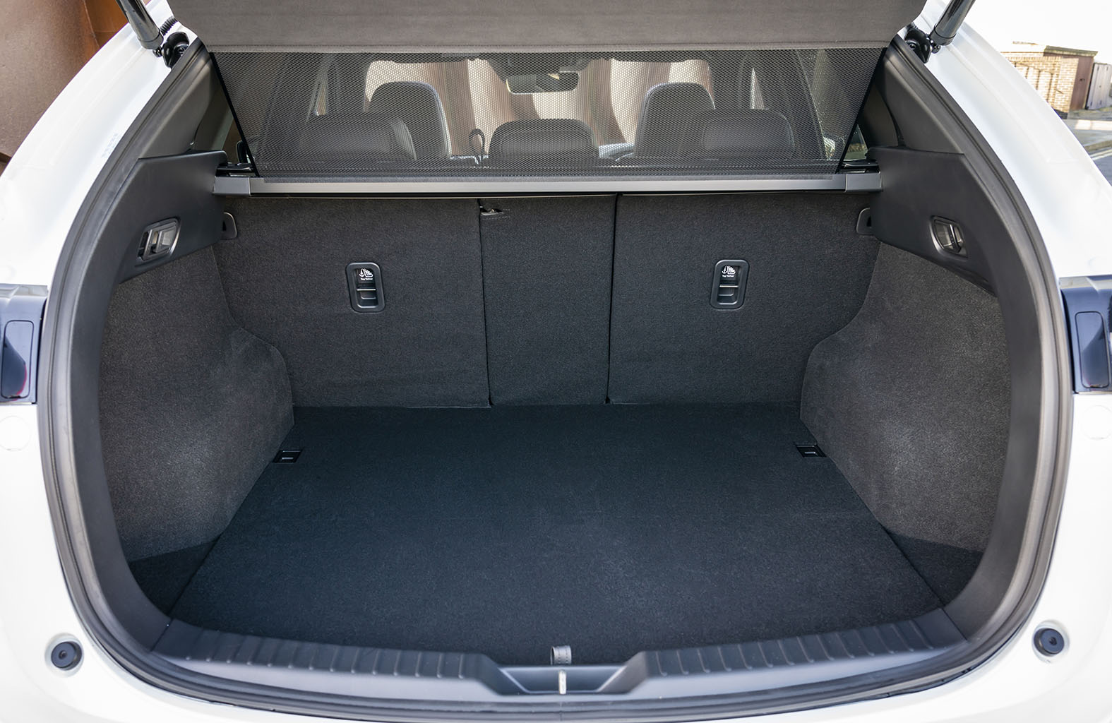 Latest Mazda Cx 5 Hits Dealers Eurekar