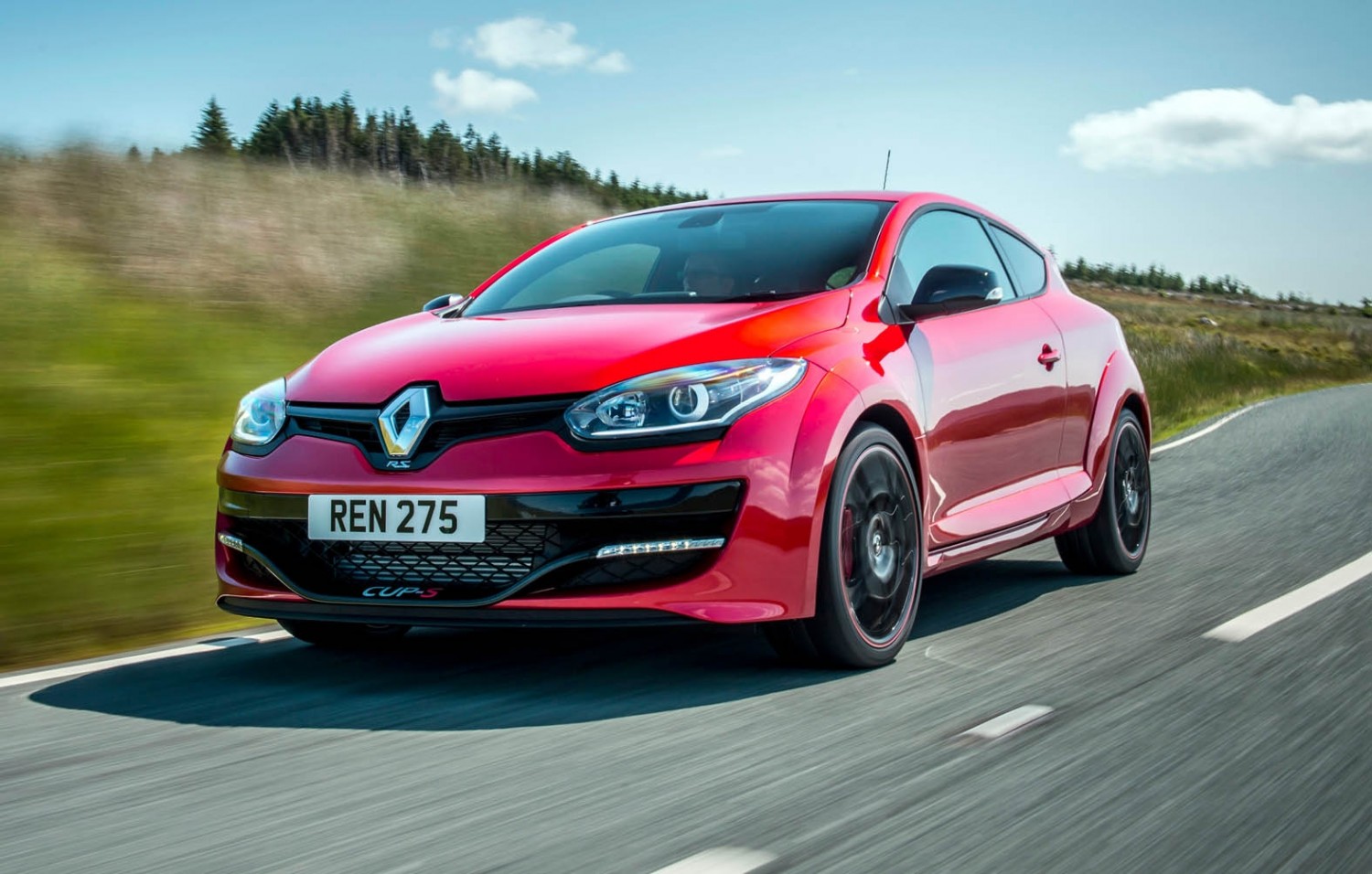 Renaultsport hot hatches at the double Eurekar