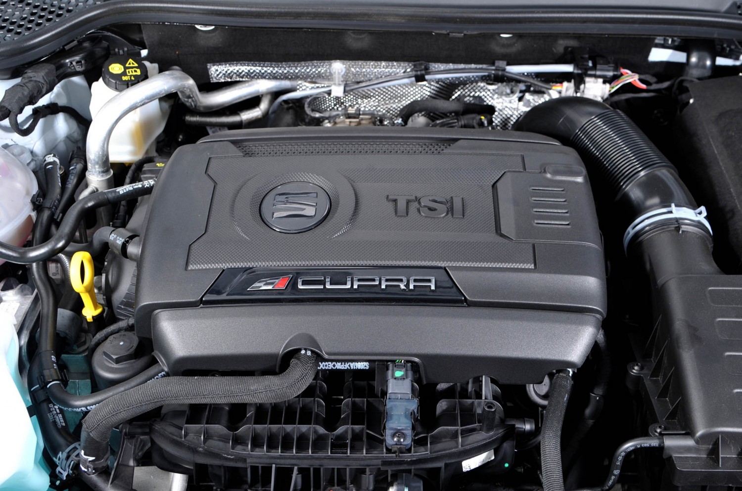 Who Makes Seat Engines