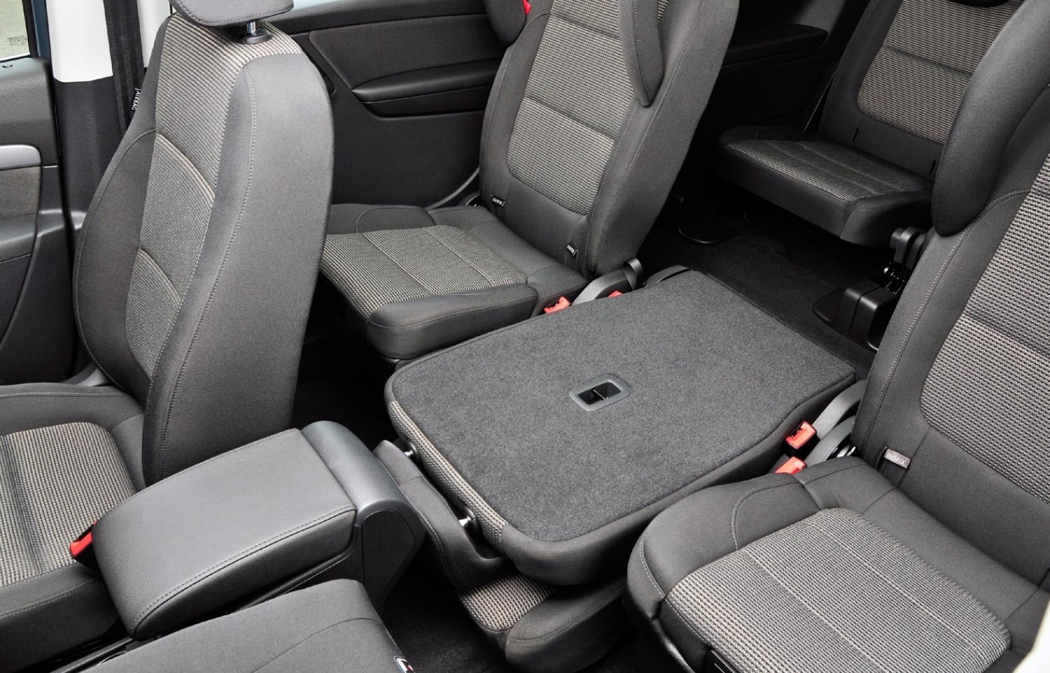 Volkswagen Sharan S 1.4 TSI 150 Eurekar