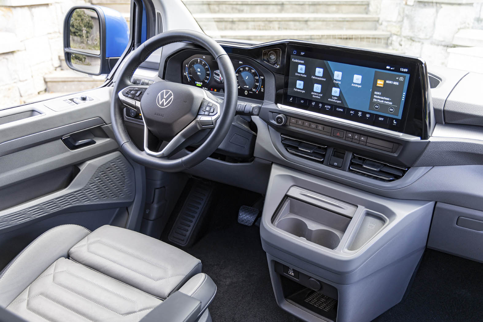 World Premiere For New VW Transporter Eurekar World Premiere For New VW Transporter Eurekar
