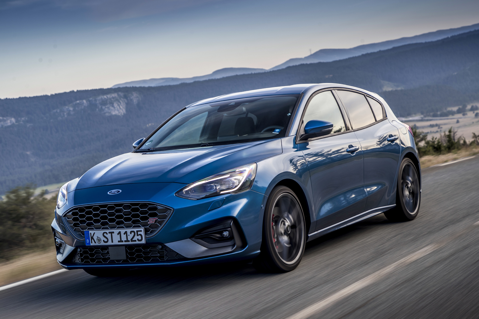 Ford likes it hot with new Focus ST Eurekar