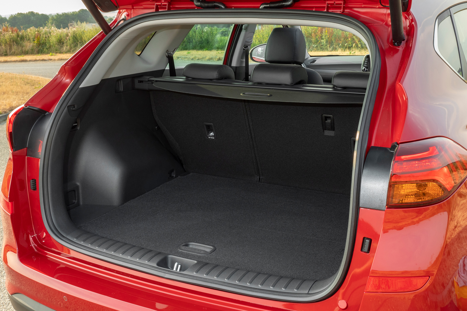 Hyundai Tucson Premium 48v Mild Hybrid Eurekar