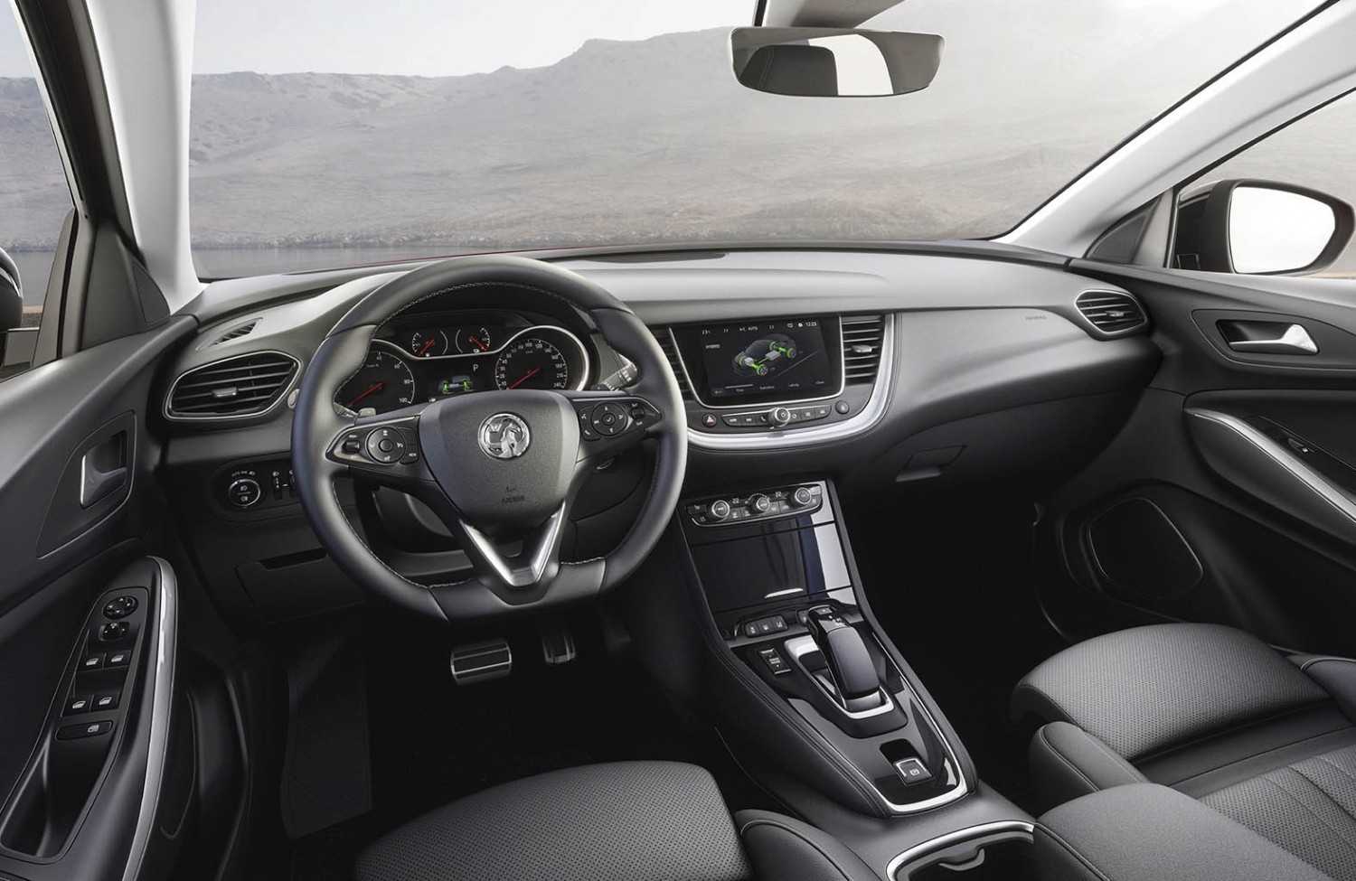 Vauxhall Grandland goes hybrid Eurekar