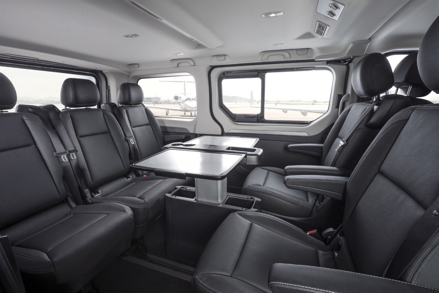 Vauxhall Vivaro goes posh Eurekar