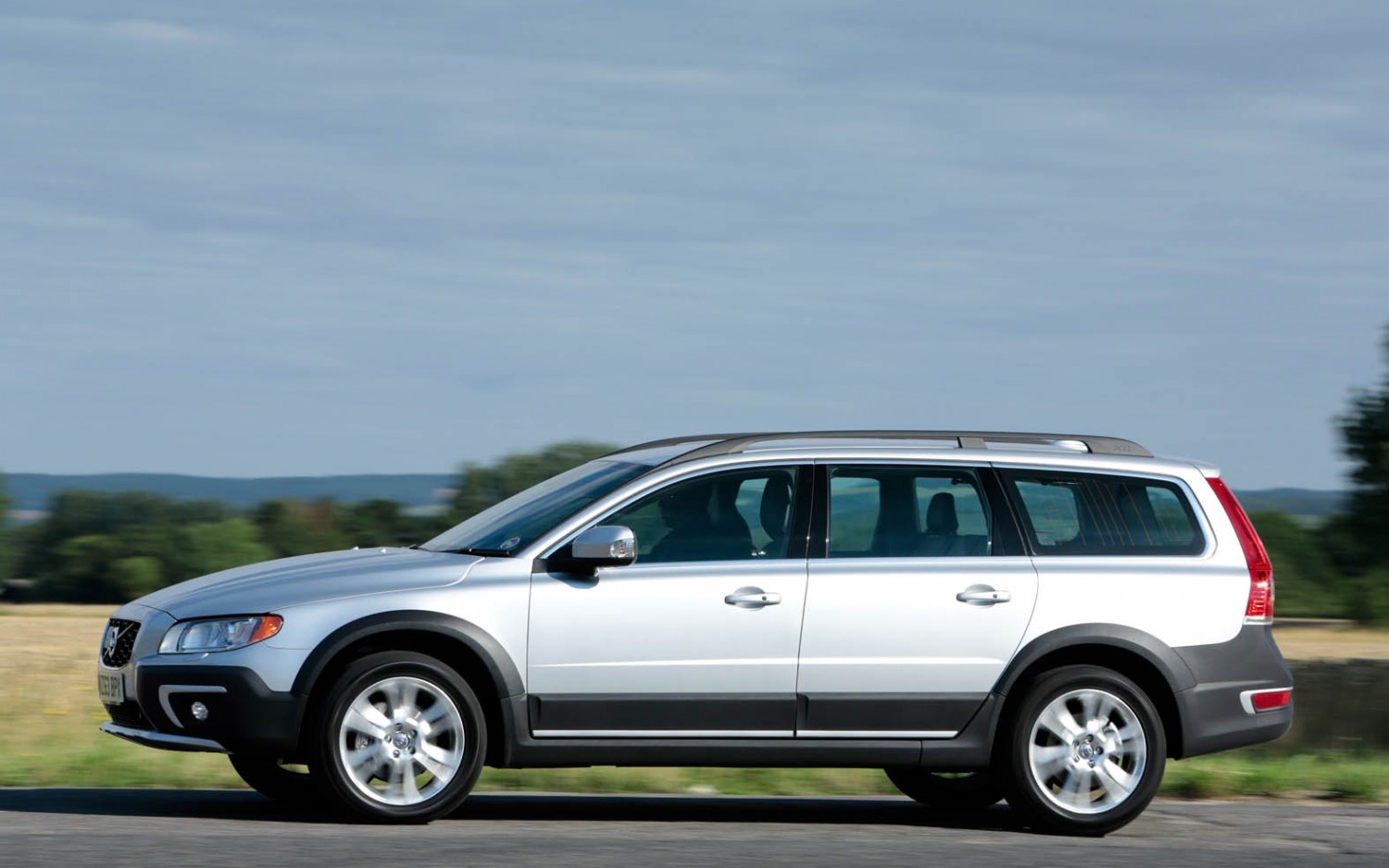 Volvo xc70 2017