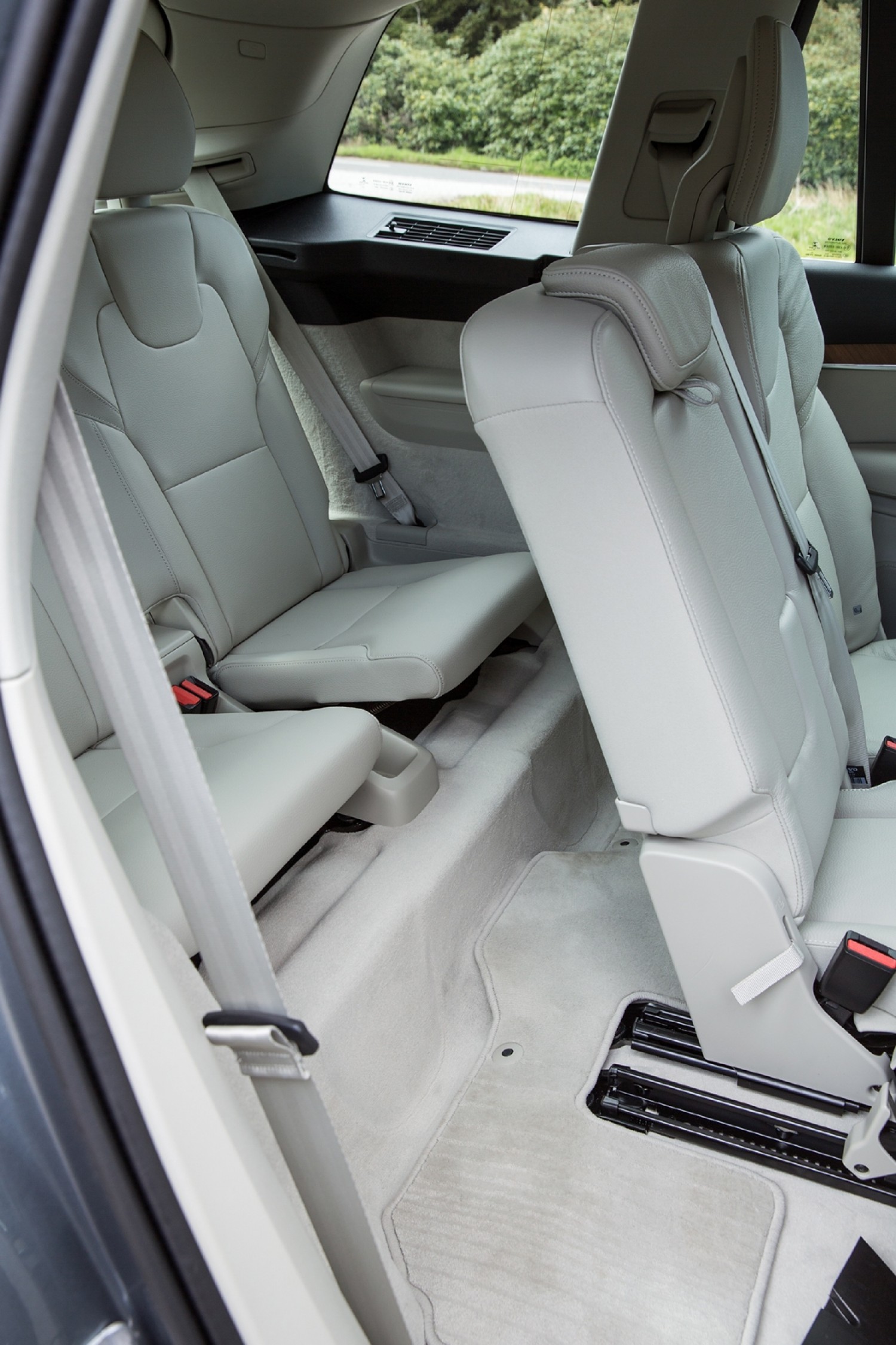 Volvo XC90 2015 First Drive Eurekar