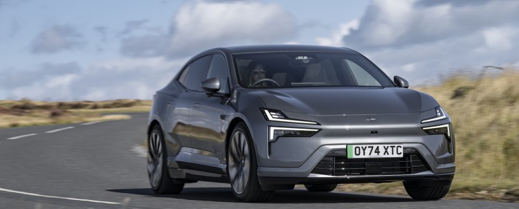 Polestar 4 - coupe styling for SUVs