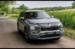 Mitsubishi Outlander PHEV Diamond
