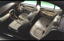 Jaguar X-Type, interior